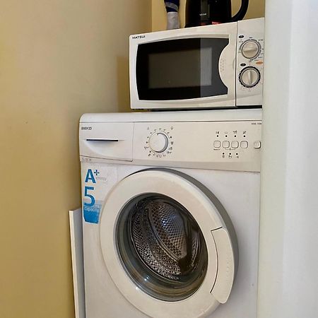 Einstein'S Apartment เอเธนส์ ภายนอก รูปภาพ
