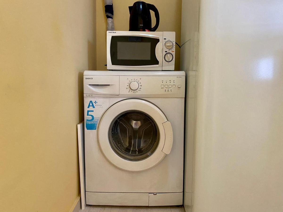Einstein'S Apartment เอเธนส์ ภายนอก รูปภาพ