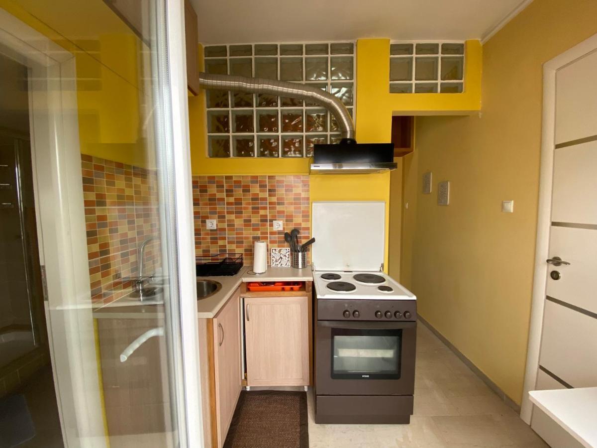 Einstein'S Apartment เอเธนส์ ภายนอก รูปภาพ