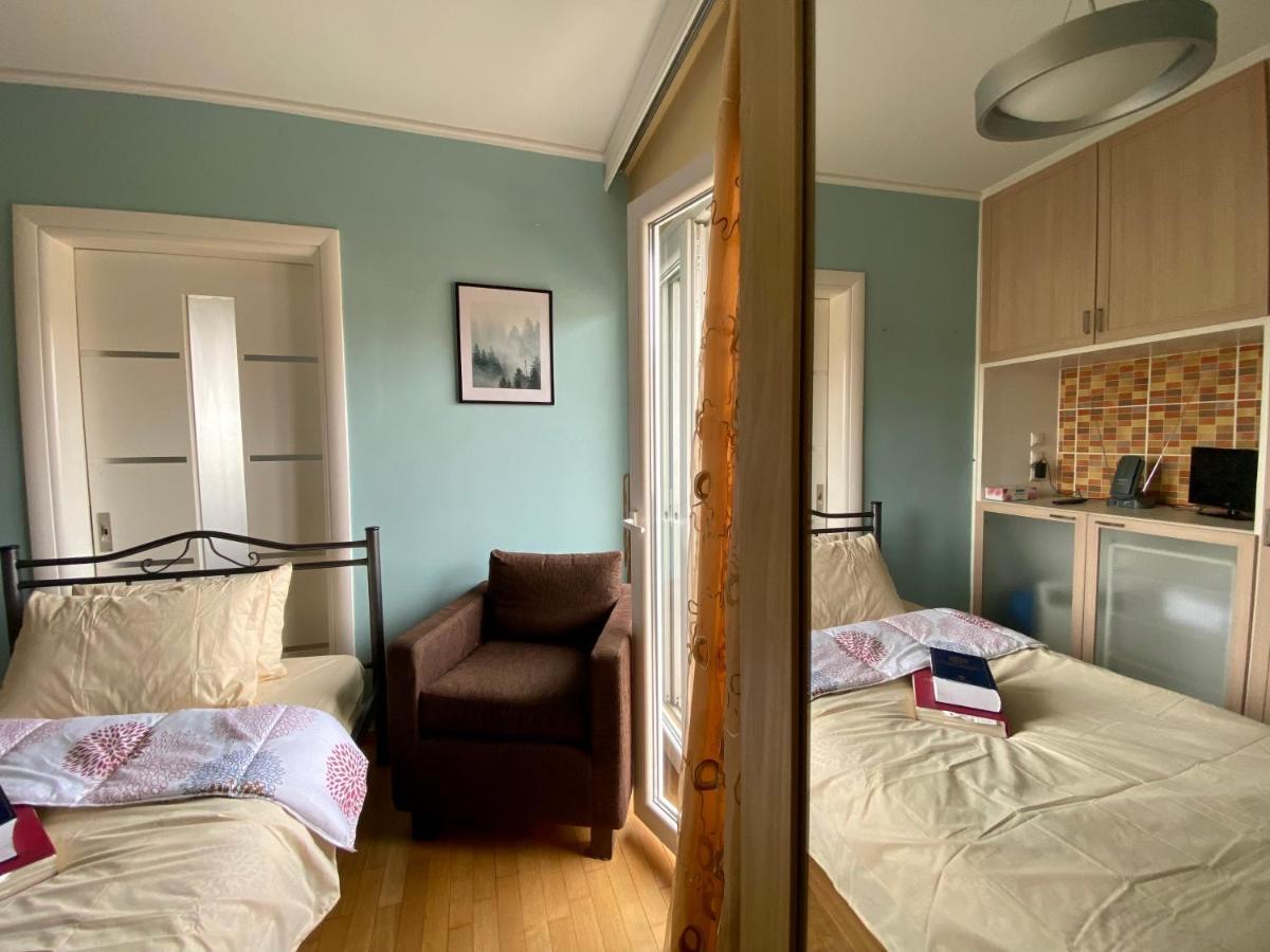 Einstein'S Apartment เอเธนส์ ภายนอก รูปภาพ